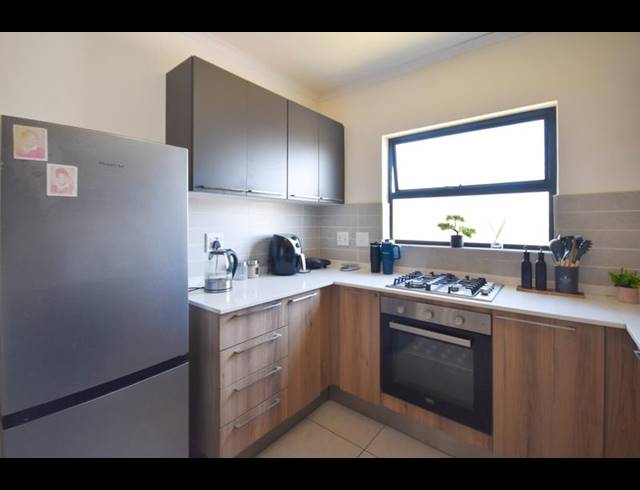 2 BEDROOM PROPERTY TO RENT IN GOLDEN FIELDS ESTATE
